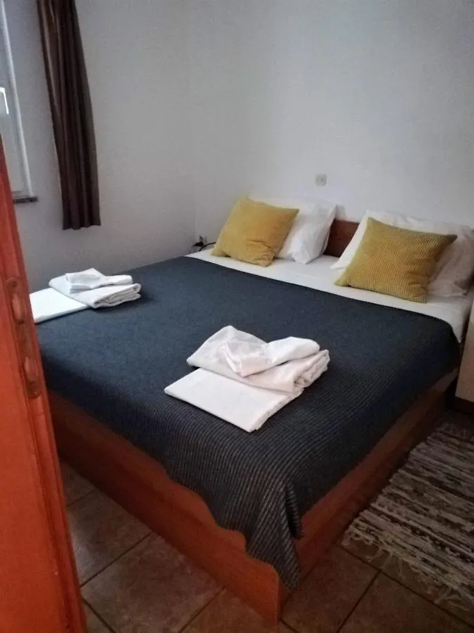 Apartments Burcul Pag Pag Town