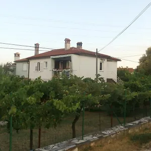 https://apartment-gabi-labin.in-istria.net